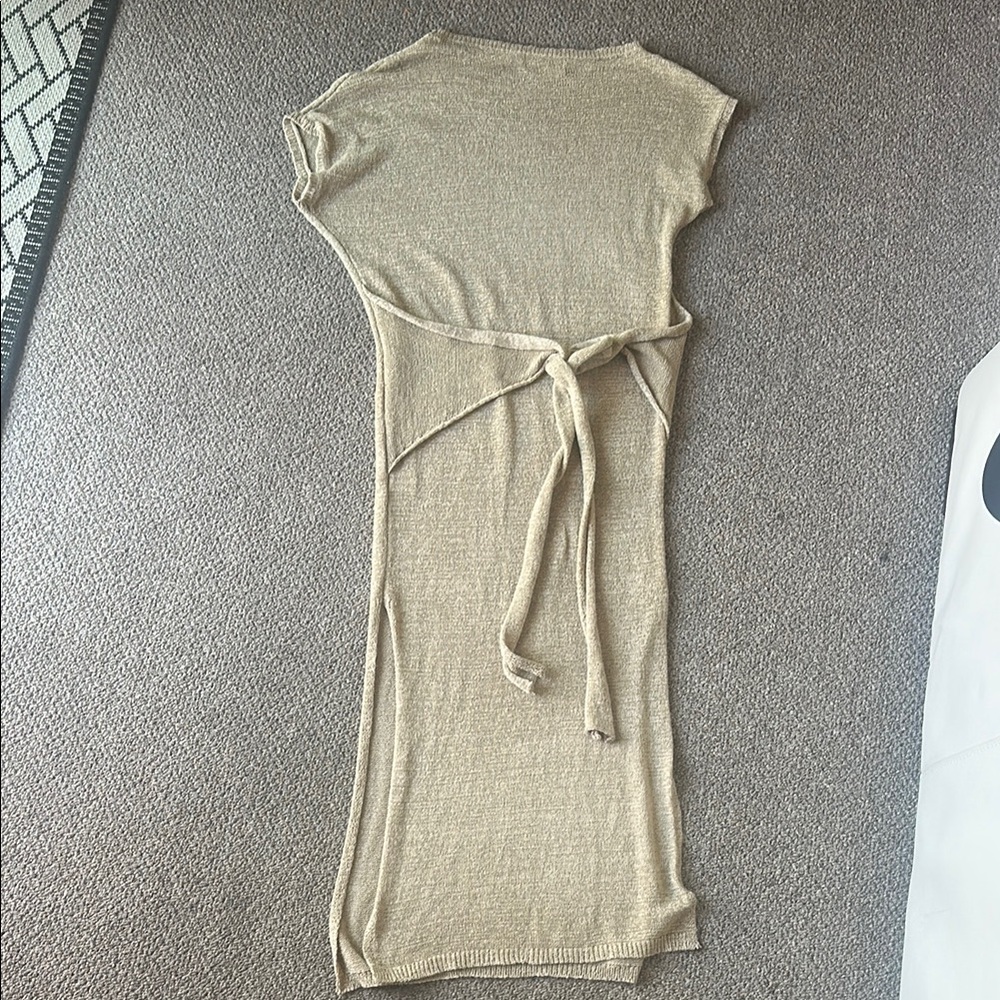 Mable Cream Sheath Dress with Cap Dolman Sleeves